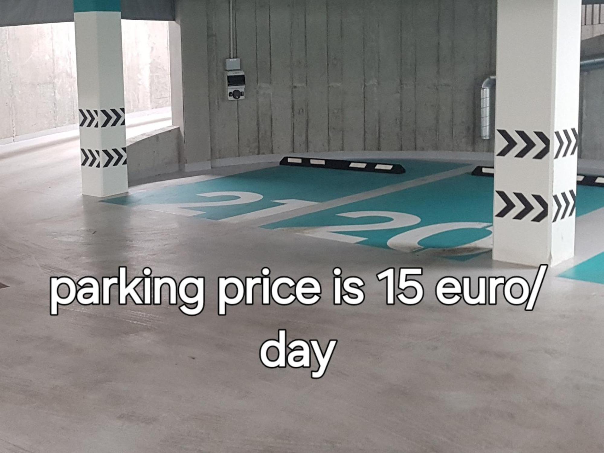Happy Inn Egle, Self Check-In-24-7, A-C, Parking-In-The-Underground-Garage Vilnius Exterior photo